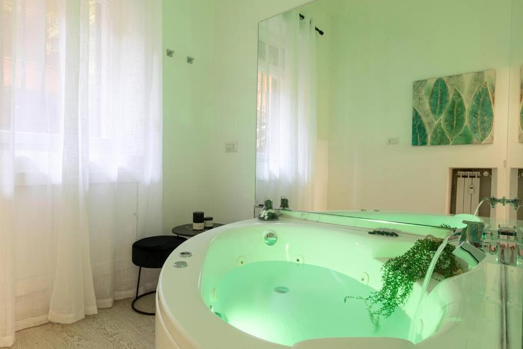 Romantic Jacuzzi Trastevere - Topcollection Rom
